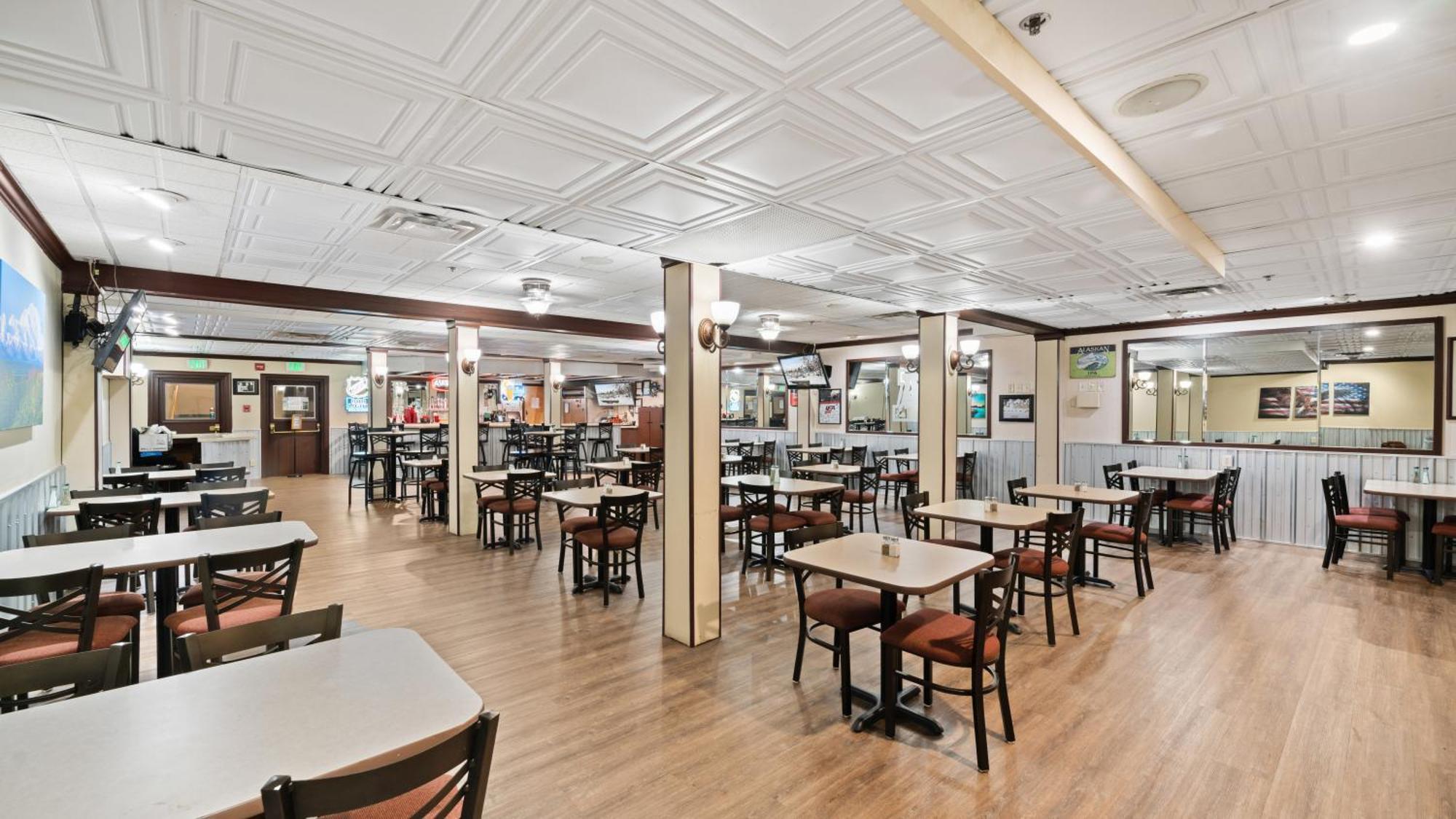 Clarion Hotel & Suites Fairbanks Near Ft Wainwright מראה חיצוני תמונה